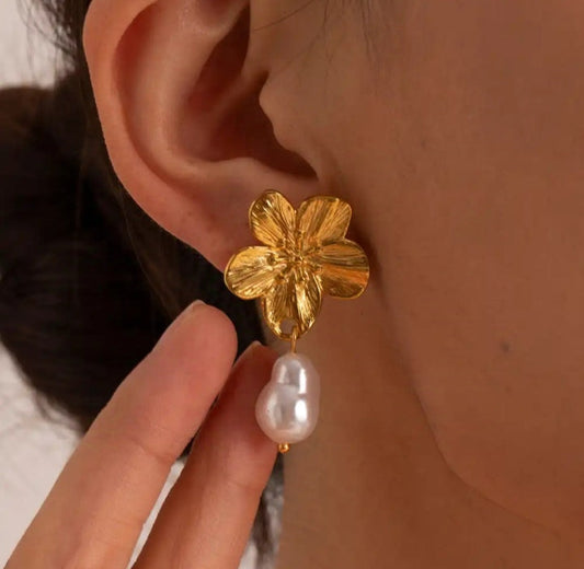 dainty earring